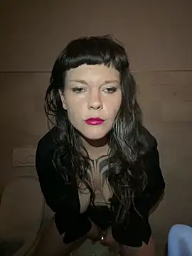 OniricFemme online show from 05-09-26, 01:20