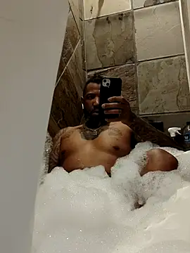 3prettyboy3 online show from 12-17-25, 06:18