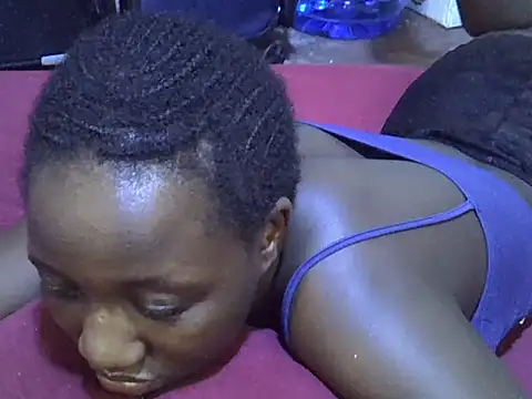 Adaline-Paris online show from 11-12-25, 04:49