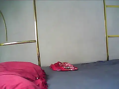 Adaline-Paris online show from 06-15-26, 08:58