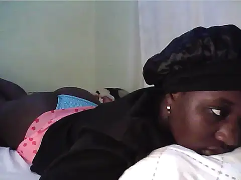 Adaline-Paris online show from 03-25-26, 07:24