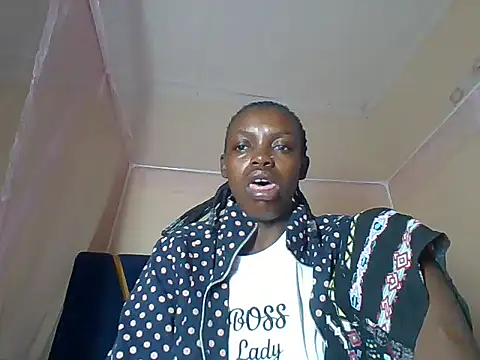 Snapshot of awino001 chatting on 10-22-25, 03:06 awino001 online show from 10-22-25, 03:06
