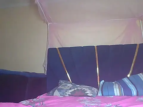 awino001 online show from 11-09-25, 08:46