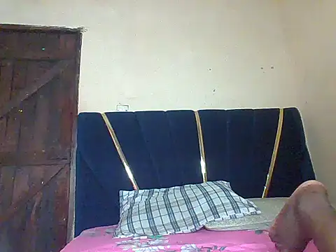 awino001 online show from 05-04-26, 12:14