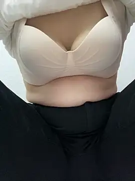 Milk Mom99 online show from 03-08-26, 09:56