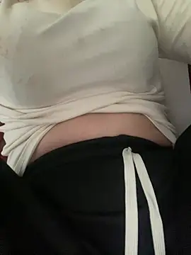 Milk Mom99 online show from 03-05-26, 07:49