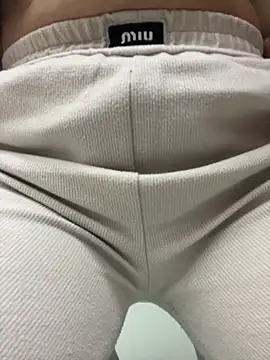 Milk Mom99 online show from 11-05-25, 07:11