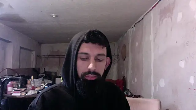 Snapshot of LoretoMx chatting on 10-13-25, 05:58 LoretoMx online show from 10-13-25, 05:58