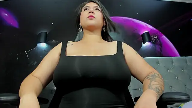 Snapshot of Lau_Beauty chatting on 03-21-26, 05:30 Lau Beauty online show from 03-21-26, 05:30