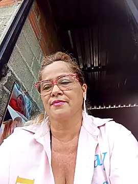 Snapshot of natally_ross21 chatting on 03-21-25, 02:29 natally ross21 online show from 03-21-25, 02:29