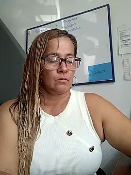 natally ross21 online show from 06-11-26, 02:14