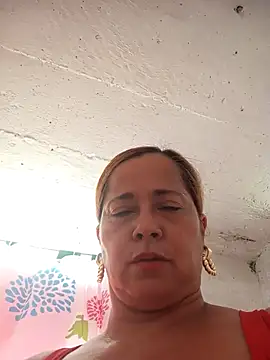 Snapshot of natally_ross21 chatting on 09-24-25, 02:12 natally ross21 online show from 09-24-25, 02:12