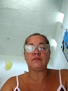 natally ross21 online show from 04-25-26, 11:24