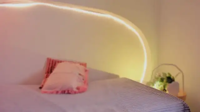 katiepeach  online show from 03-20-26, 11:44