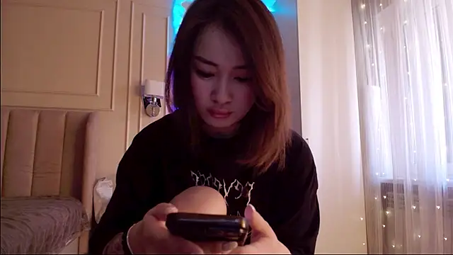 melissa yamazaki online show from 07-16-26, 04:20
