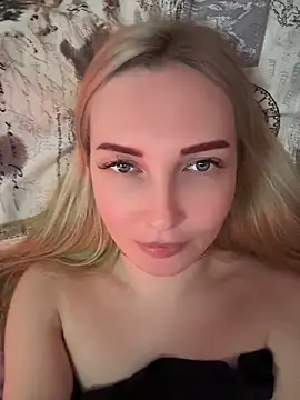 Snapshot of Aleksandrakis chatting on 06-03-26, 11:33 Aleksandrakis online show from 06-03-26, 11:33
