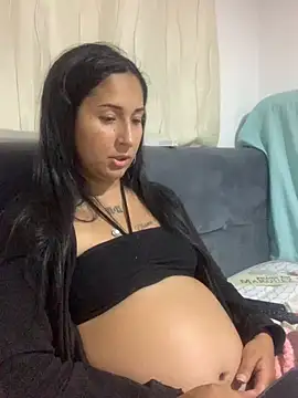 Snapshot of luna_asss chatting on 10-10-25, 09:15 luna asss online show from 10-10-25, 09:15