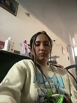 Snapshot of luna_asss chatting on 02-16-26, 10:18 luna asss online show from 02-16-26, 10:18