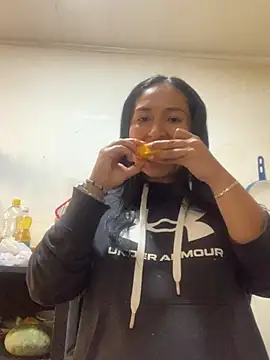 Snapshot of luna_asss chatting on 09-17-25, 03:36 luna asss online show from 09-17-25, 03:36