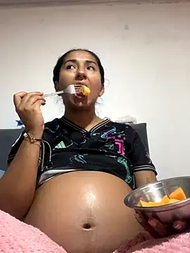 Snapshot of luna_asss chatting on 11-07-25, 07:29 luna asss online show from 11-07-25, 07:29