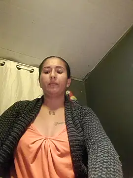 Snapshot of luna_asss chatting on 04-23-26, 02:07 luna asss online show from 04-23-26, 02:07
