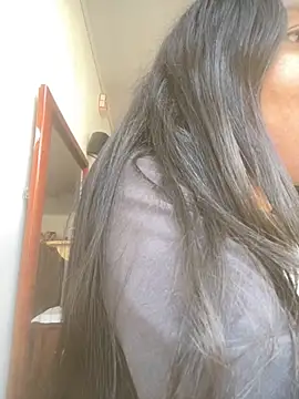 Snapshot of luna_asss chatting on 09-19-25, 08:24 luna asss online show from 09-19-25, 08:24