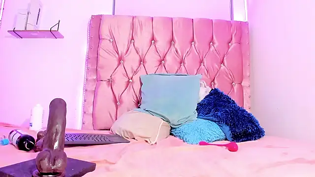 Kim Baker1 online show from 03-20-25, 03:13