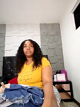 AmbarthSmiith2 online show from 02-20-26, 04:42