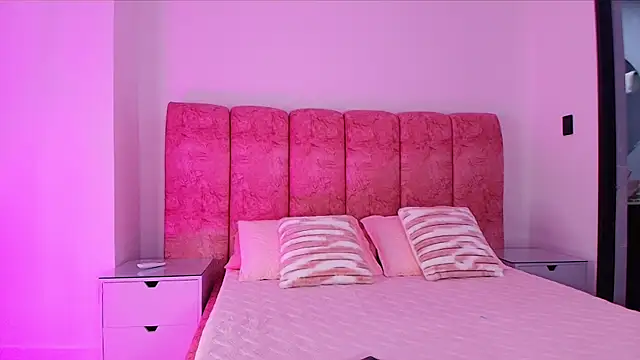 kendal rossi online show from 11-18-25, 12:08