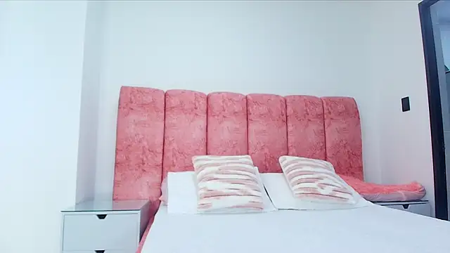 kendal rossi online show from 11-14-25, 11:58