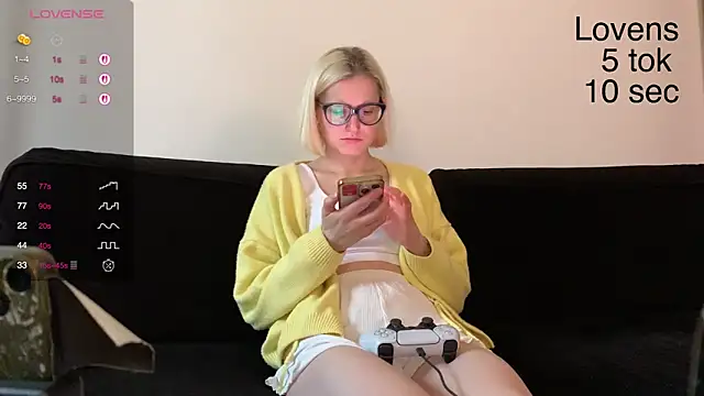 Sexy Sweets online show from 10-20-25, 06:26