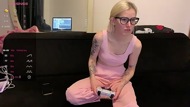 Sexy Sweets online show from 10-06-25, 05:35