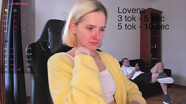 Sexy Sweets online show from 10-28-25, 09:19