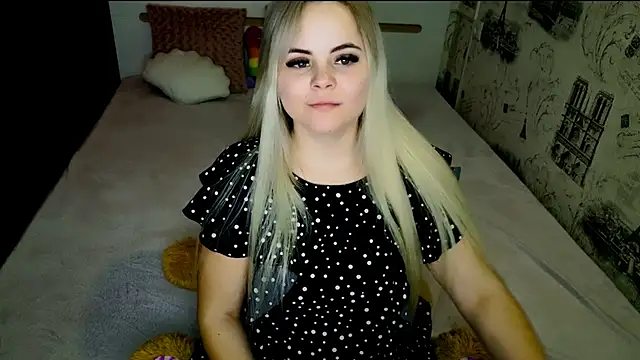 Snapshot of lovely-eyes chatting on 05-06-26, 08:02 lovely-eyes online show from 05-06-26, 08:02