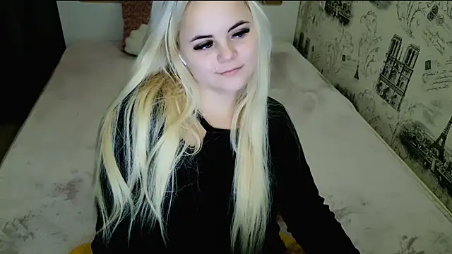 lovely-eyes online show from 12-17-25, 08:47