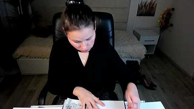 Dana  dom online show from 02-18-25, 01:32