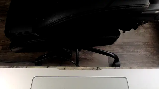 Snapshot of KingDerRico chatting on 02-09-26, 01:53 KingDerRico online show from 02-09-26, 01:53