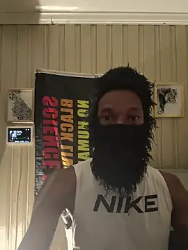 Snapshot of KingDerRico chatting on 05-21-26, 06:27 KingDerRico online show from 05-21-26, 06:27