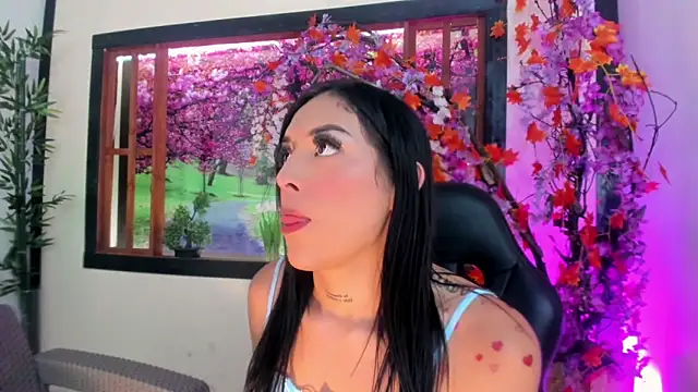 Susan DiSantys online show from 03-09-25, 01:46