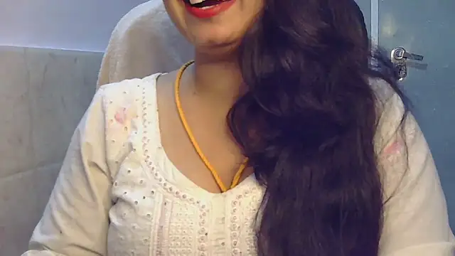 Snapshot of Gulaboo_bhabi chatting on 10-01-25, 06:01 Gulaboo bhabi online show from 10-01-25, 06:01