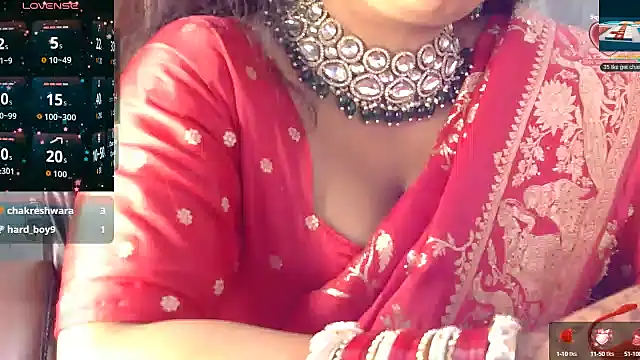 Snapshot of Gulaboo_bhabi chatting on 10-10-25, 02:18 Gulaboo bhabi online show from 10-10-25, 02:18