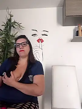 carolyne2023 online show from 10-09-25, 07:31