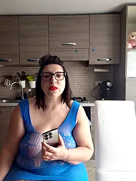 carolyne2023 online show from 03-04-26, 09:17