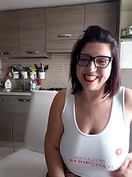 carolyne2023 online show from 01-17-26, 08:29