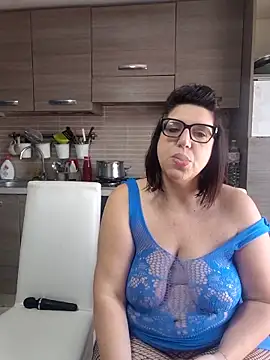 carolyne2023 online show from 02-01-26, 09:07