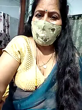 Snapshot of Rani_Darling_99 chatting on 09-11-25, 03:56 Rani Darling 99 online show from 09-11-25, 03:56