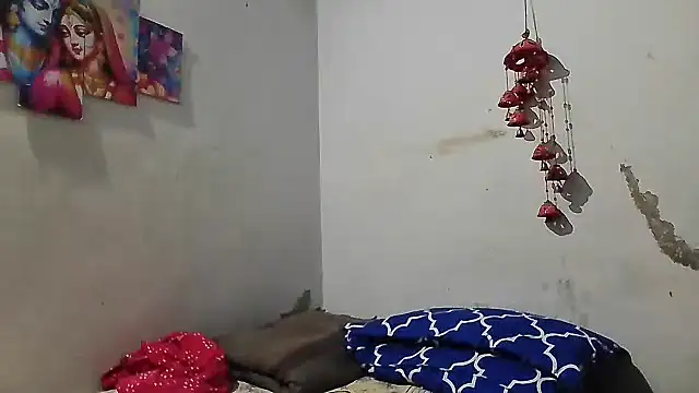 Snapshot of Rani_Darling_99 chatting on 10-06-25, 02:40 Rani Darling 99 online show from 10-06-25, 02:40