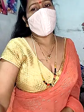 Snapshot of Rani_Darling_99 chatting on 09-14-25, 08:59 Rani Darling 99 online show from 09-14-25, 08:59