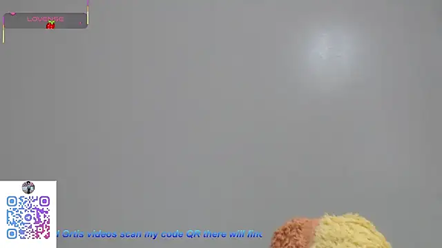 Snapshot of Kitty_Mifl chatting on 10-24-25, 03:38 Kitty Mifl online show from 10-24-25, 03:38