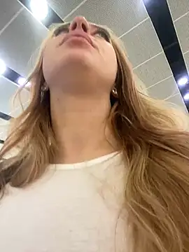 Sweet   Emily online show from 01-29-25, 02:10